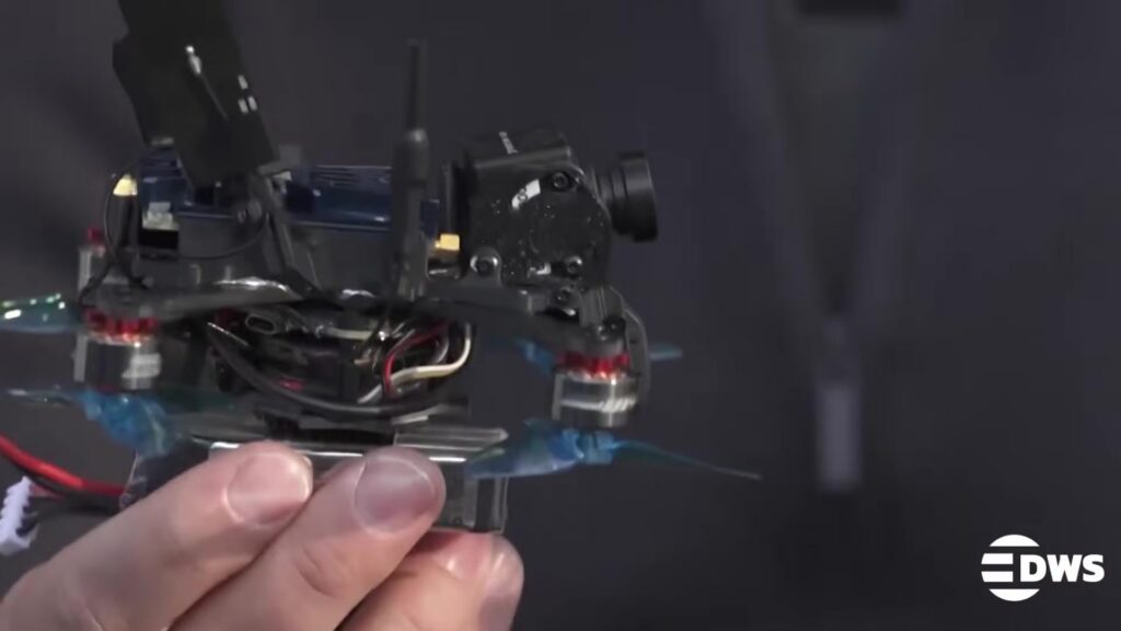 Вес дрона с батареей